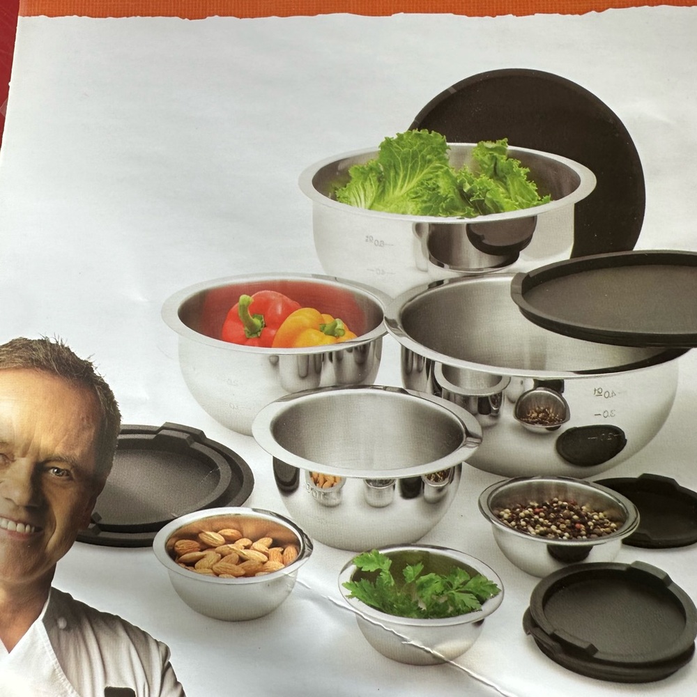Wolfgang Puck mixing bowls - Picture 4 of 5